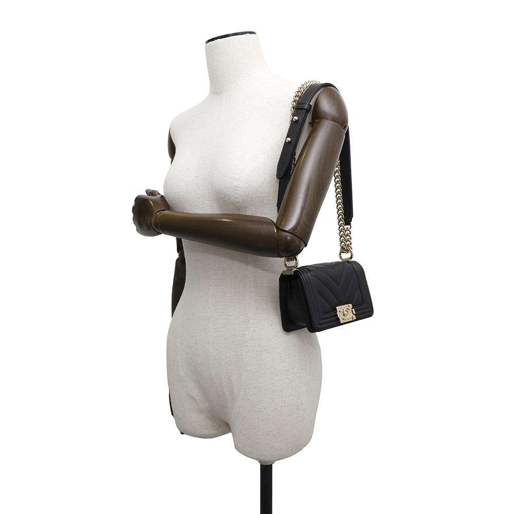 CHANEL Boy Chanel ChainShoulder BlackA67364 Leather Size Mini