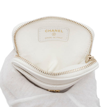 CHANEL Classic Zip Fragment Case WhiteAP2061 Caviar Leather