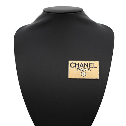 CHANEL Plate Brooch Gold Metal