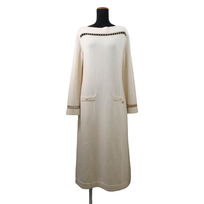 CHANEL CC Logo Chain Boat Neck Knit Dress Size 36 IvoryP62956 Cashmere100%