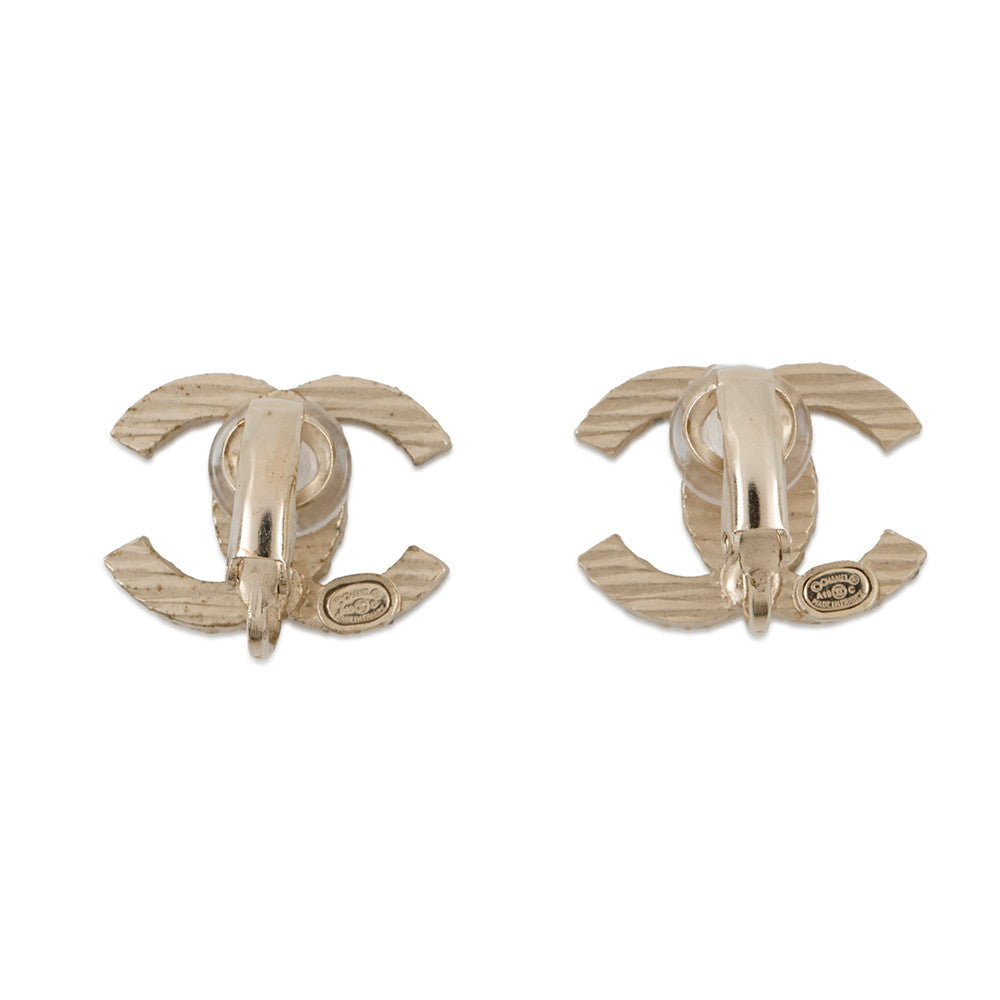 CHANEL CC Logo Earring Gold/Blue Metal