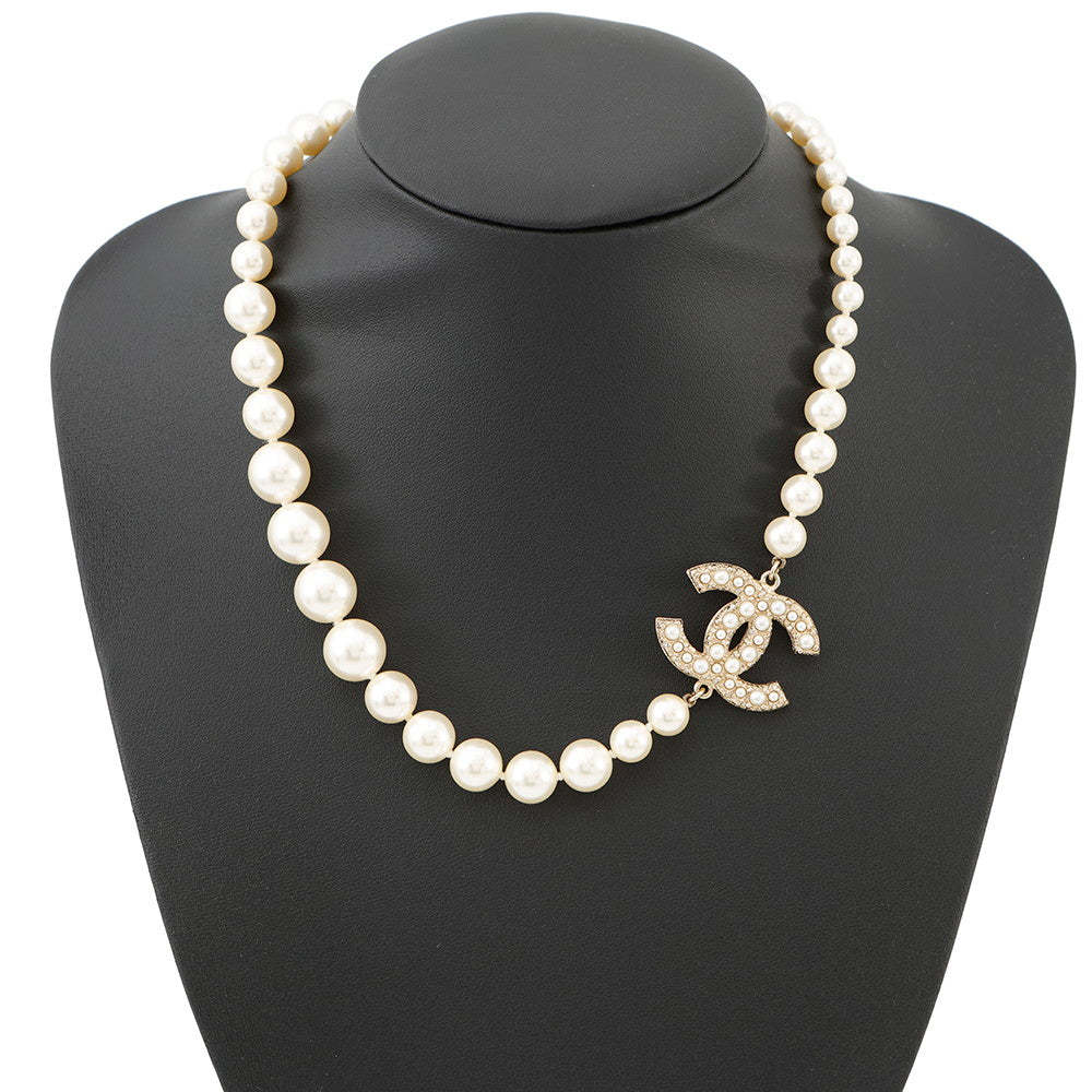 CHANEL CC Logo Pearl ChokerA64757 Faux Pearl Rhinestone