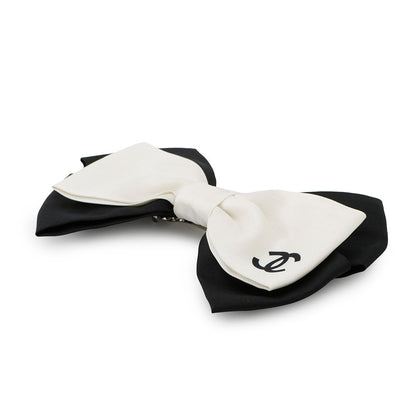 CHANEL Ribbon CC Logo Barrette White/Black Silk Metal
