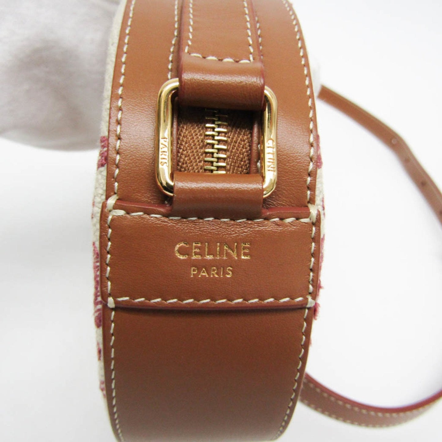 Luxury CELINE Triomphe Shoulder Bag