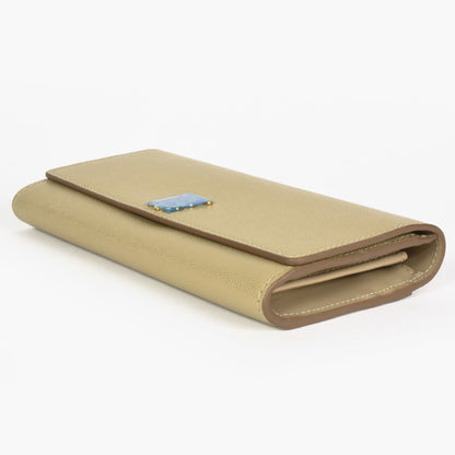 Luxury Burberry TB Wallet