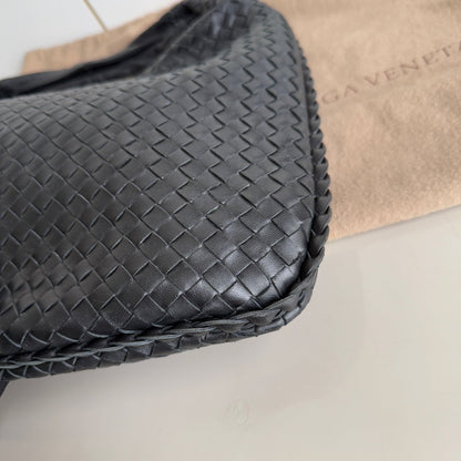 Bottega Veneta Intrecciato Hobo Bag Medium Black Leather 47cm