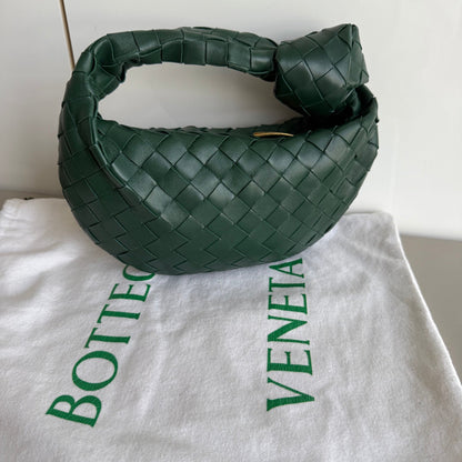 Bottega Veneta Jodie Mini Dark Forest Green Lambskin Leather Clutch Bag Never Worn