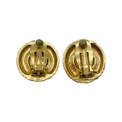 CHANEL Earring Gold Plated, Faux Pearl gold vintage Women