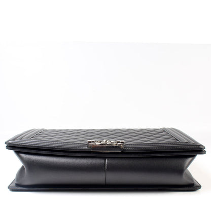 Chanel Boy Flap Large Lambskin 18M Bag