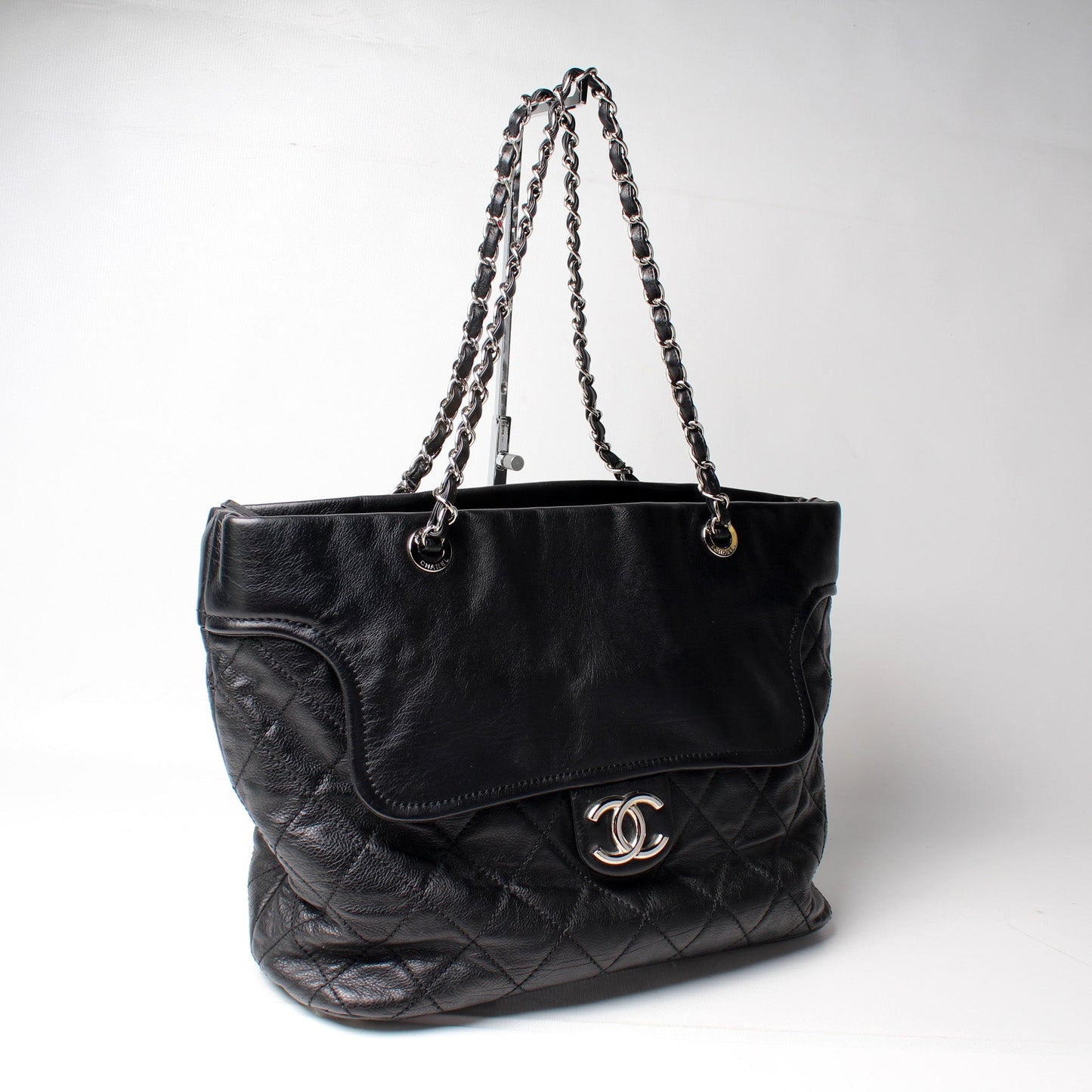 Chanel CC Flap Pocket Shopper Caviar 13M Bag