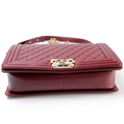 Chanel Boy Flap New Medium 22M Bag