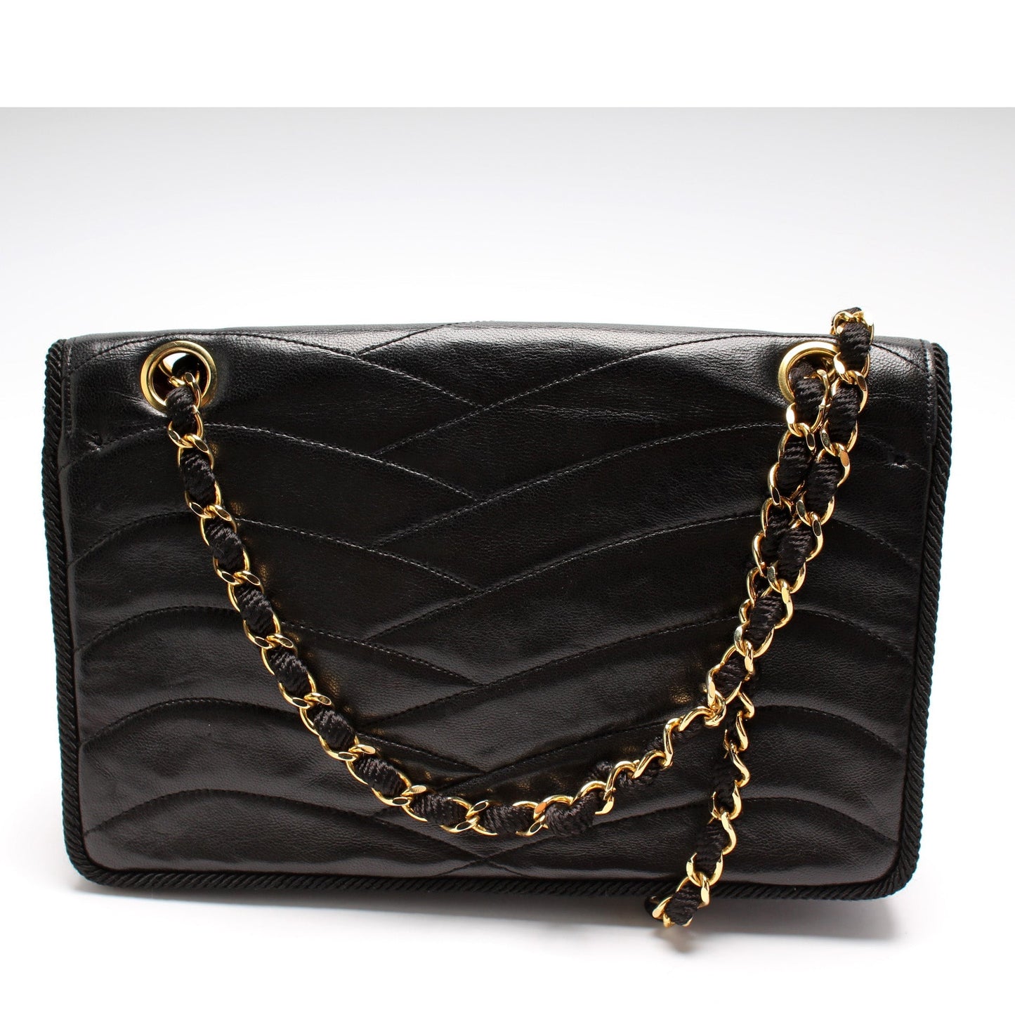 Chanel Scallop Quilted Flap Vintage Lambskin Bag