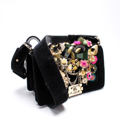 Chanel Metiers D'Art Boy Flap Velvet 21M Bag