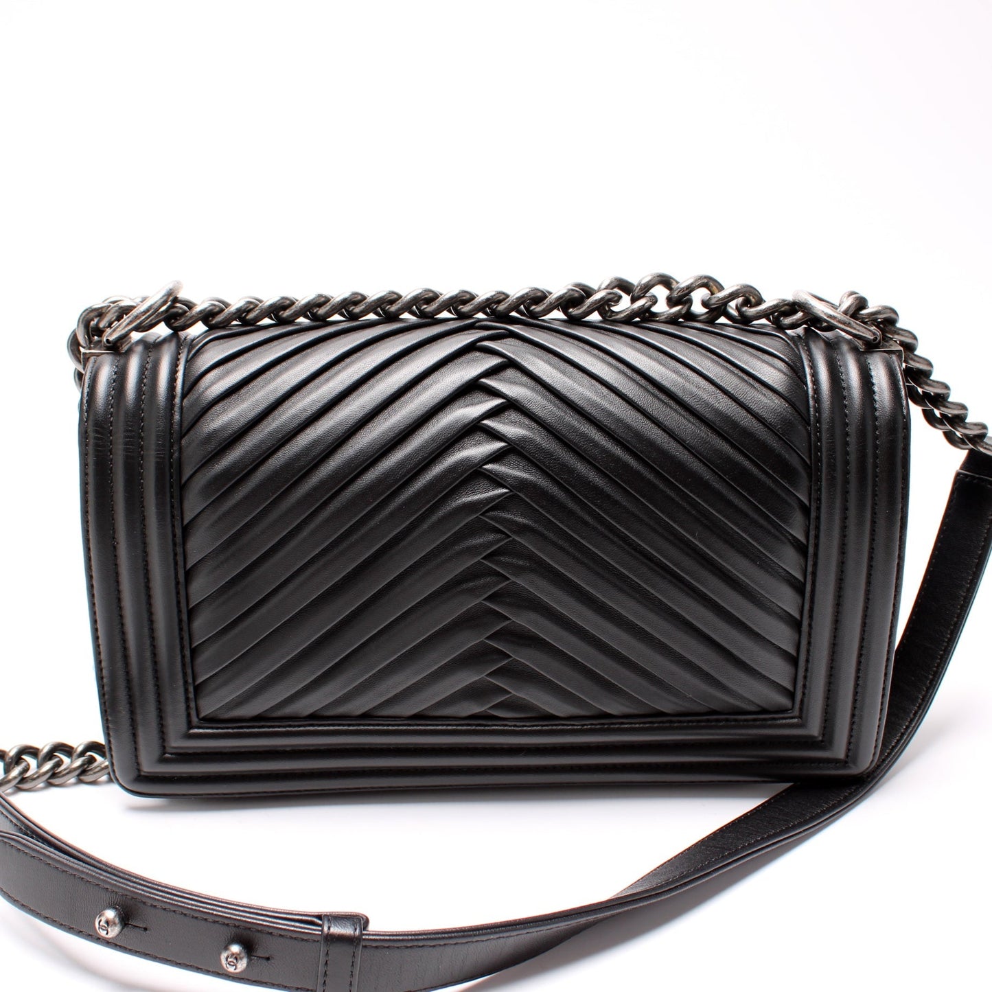 Chanel Boy Flap Medium New Lambskin 23M Bag
