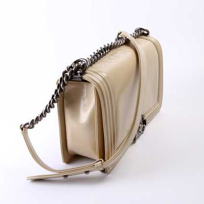 Chanel Boy Flap Medium 21M Bag