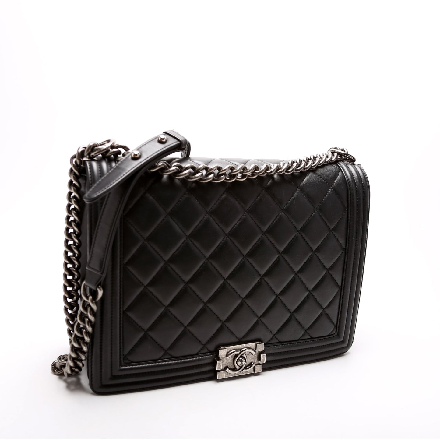 Chanel Boy Flap Large Lambskin 19M Bag