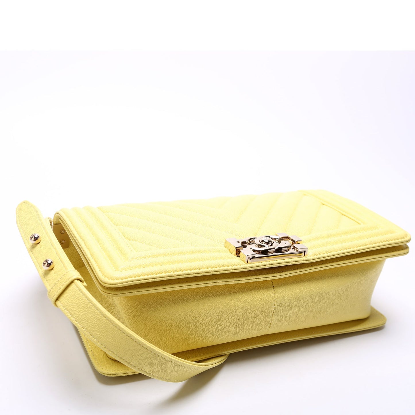 Chanel Boy Flap Medium Chevron Caviar 29M Bag