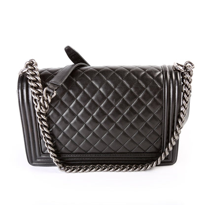 Chanel Boy Flap Medium New Lambskin 25-28M Bag