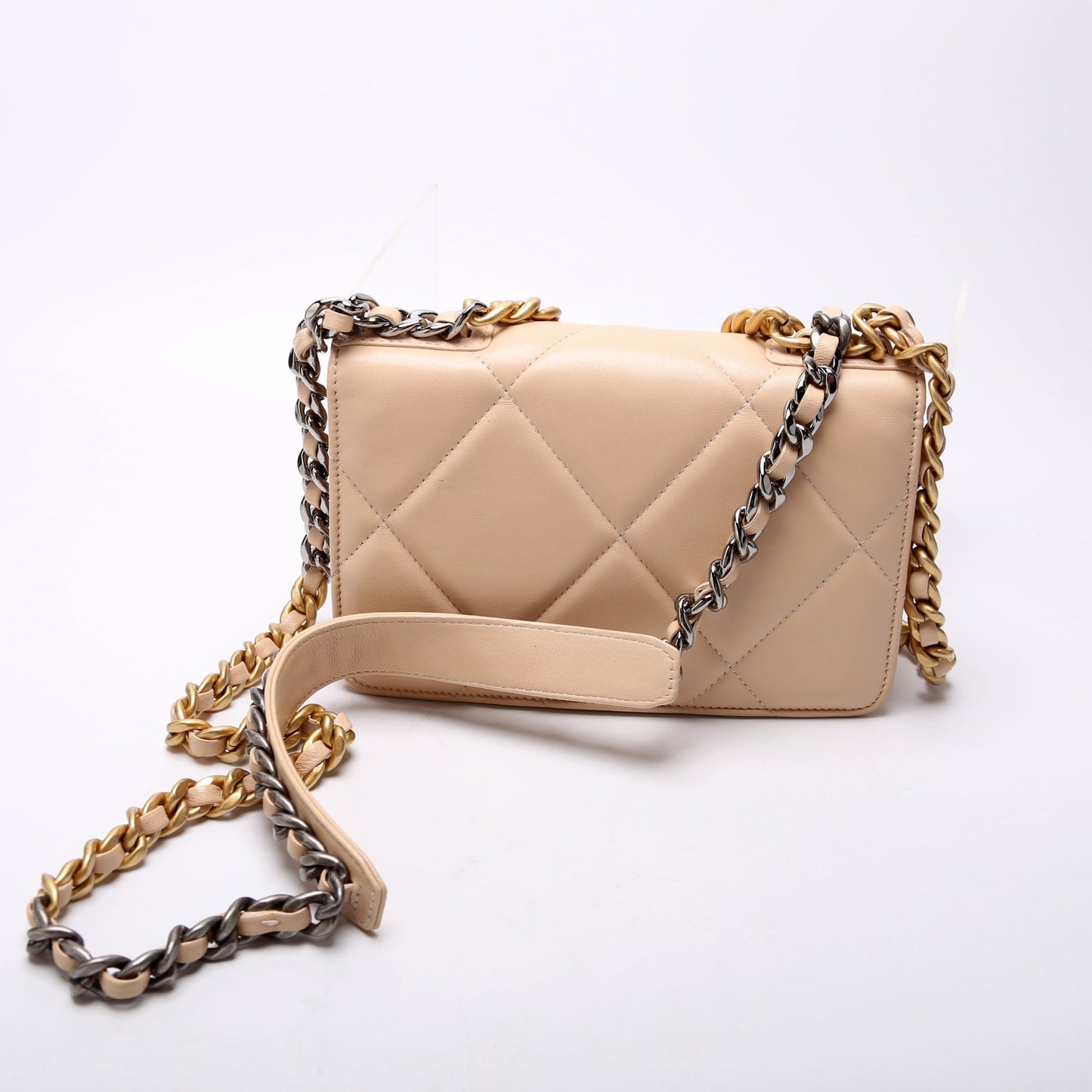 Chanel 19 WOC Quilted Lambskin 31M Bag