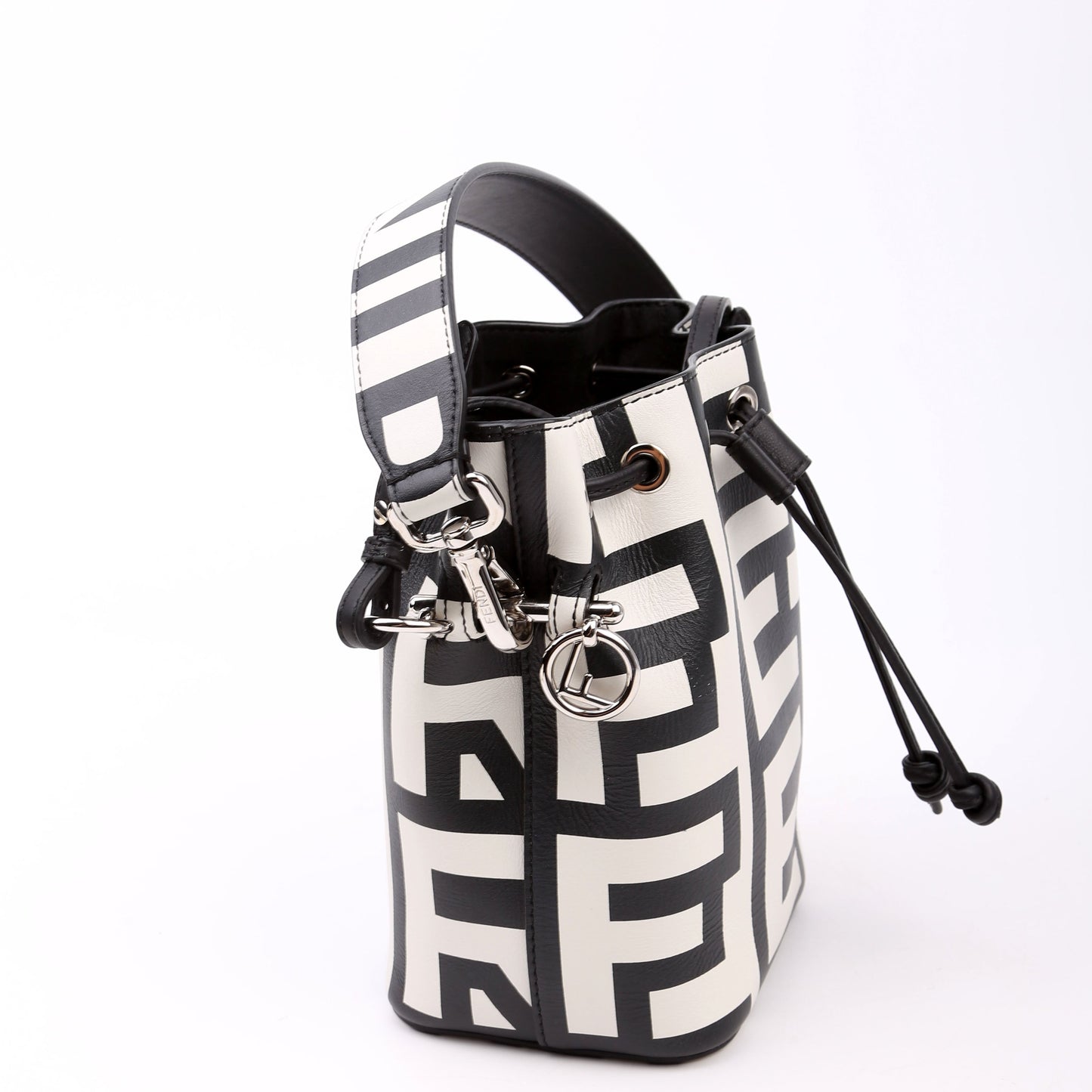 Fendi x Marc Jacobs Mon Tresor Mini Bucket Leather 8BS010 Black/White Bag