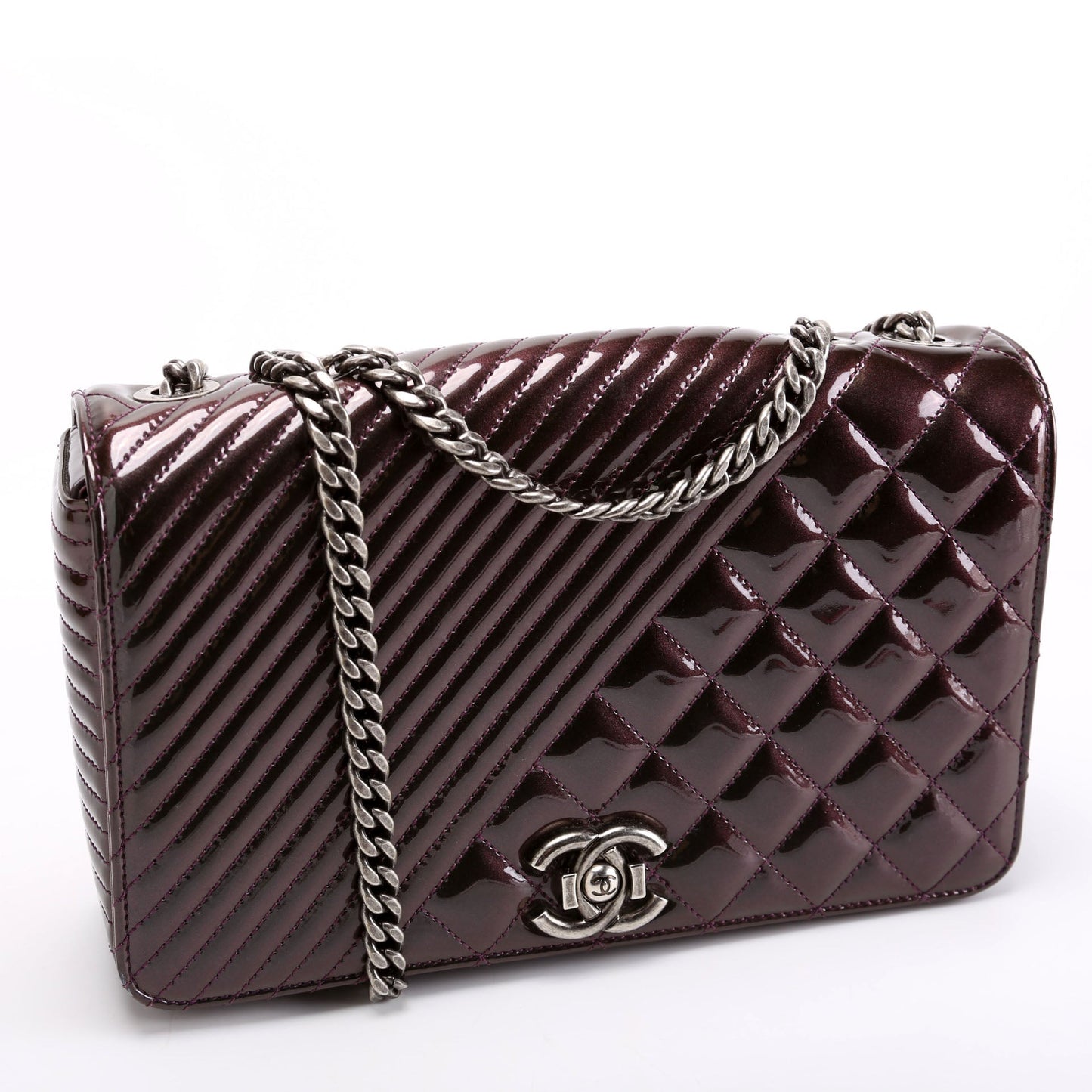Chanel Coco Boy Flap Patent Iridescent Medium 21M Plum Bag
