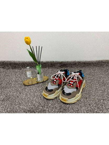 Luxury Balenciaga Trending 2025 Triple S Multi 41 260