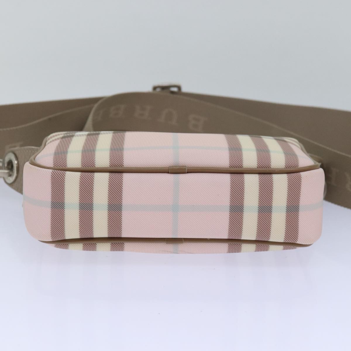 Luxury Burberry Nova Check Shoulder Bag