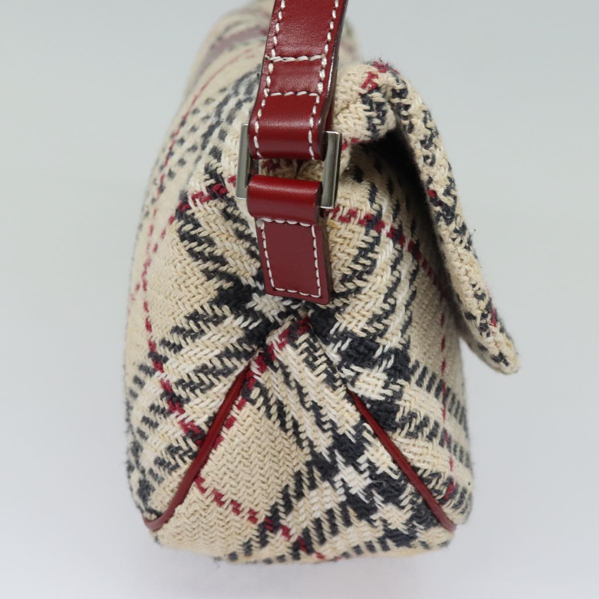 Luxury Burberry Nova Check Shoulder Bag