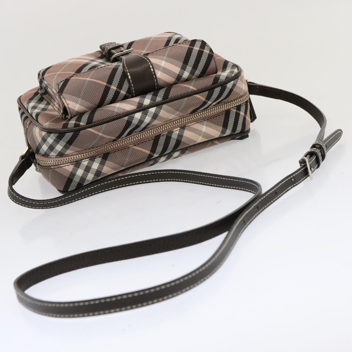 Luxury Burberry Nova Check Shoulder Bag