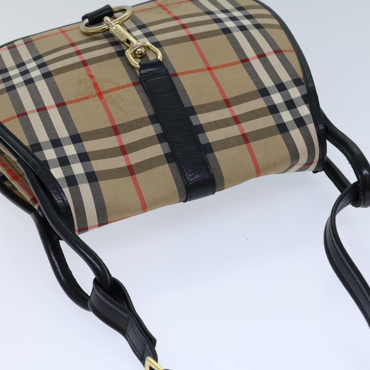 Luxury Burberry Nova Check Shoulder Bag