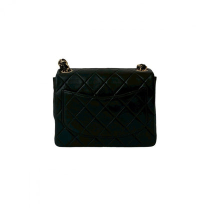 CHANEL Shoulder Bag lambskin black Matrasse
