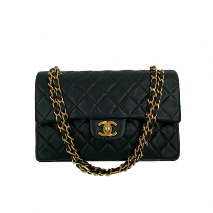 CHANEL Shoulder Bag lambskin black Matrasse