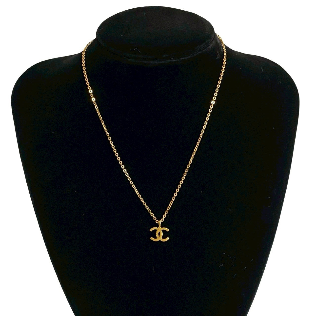 CHANEL Necklace Gold Plated gold