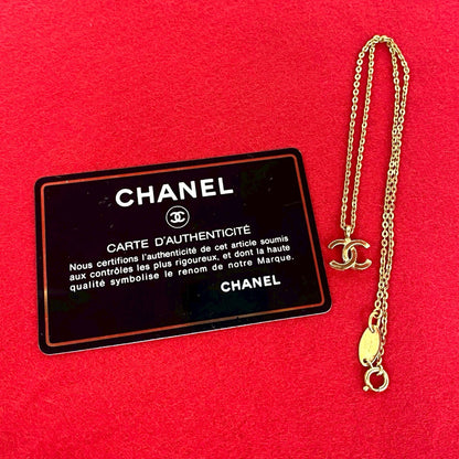 CHANEL Necklace Gold Plated gold