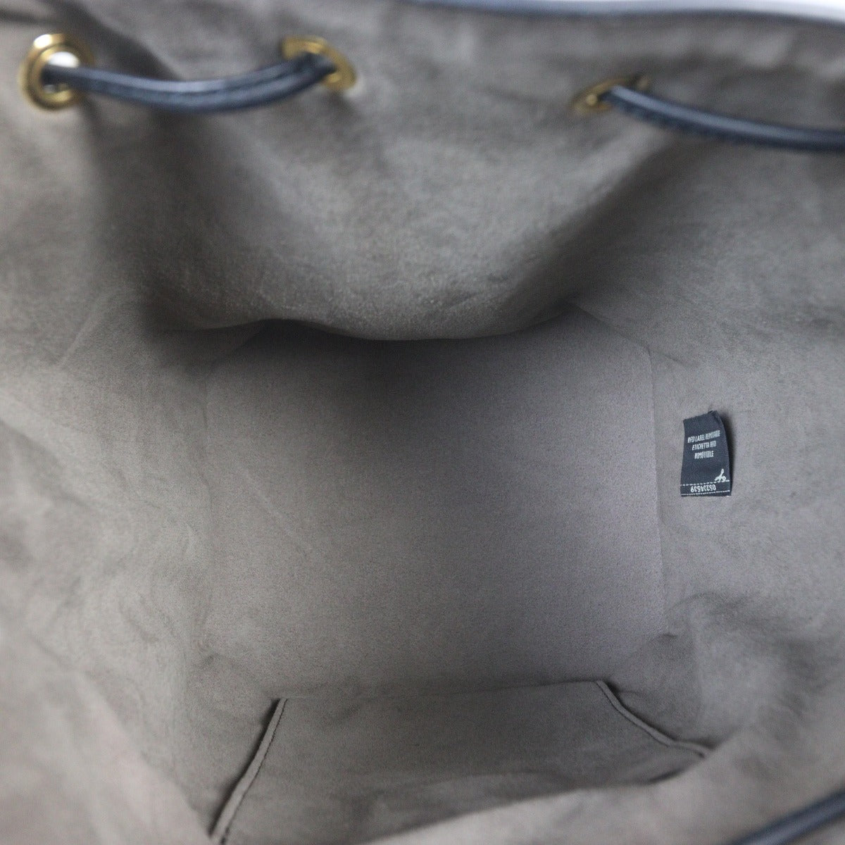 Fendi Mon Tresor Bucket Bag