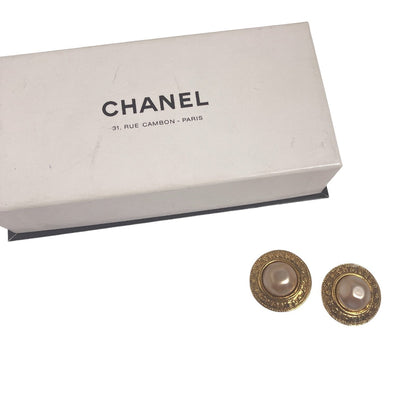 CHANEL Earring Gold Plated gold Fake pearl Gold Plated Women