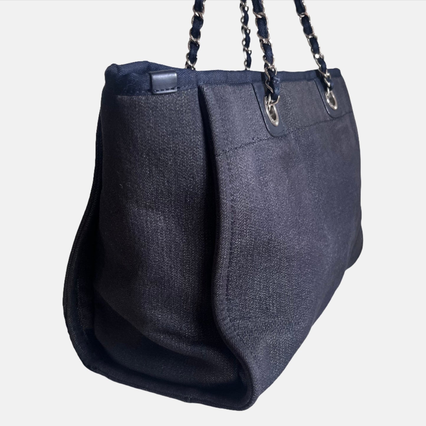 Chanel Deauville Tote 2016 Medium Navy Denim Top Handle Shoulder Bag