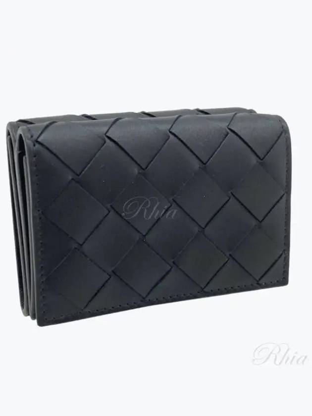 Luxury Bottega Veneta Intrecciato Tri-Fold Half Wallet Black