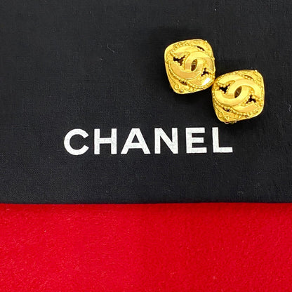 CHANEL Earring Gold Plated gold COCO Mark Women