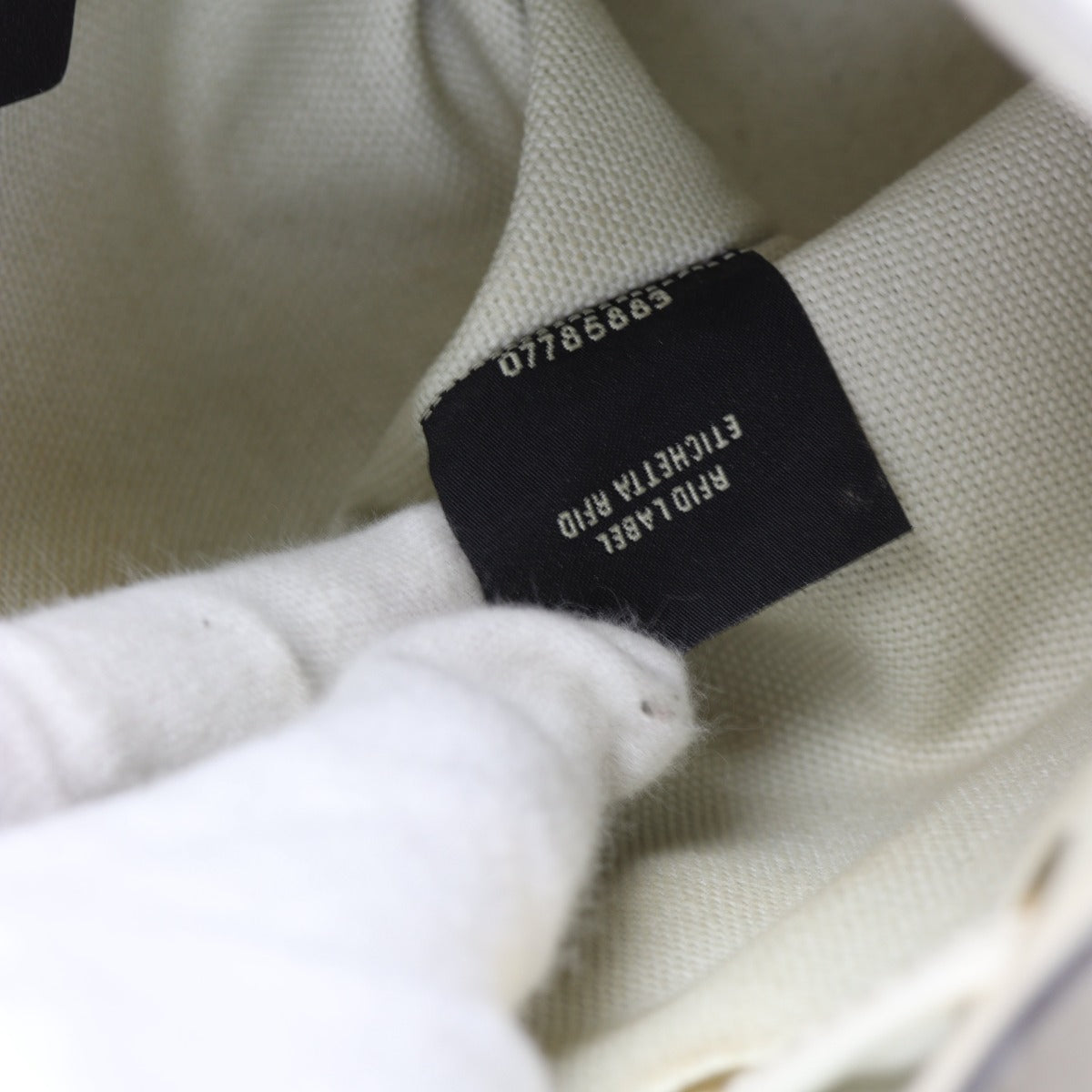 Fendi Mon Tresor Mini Bucket Bag
