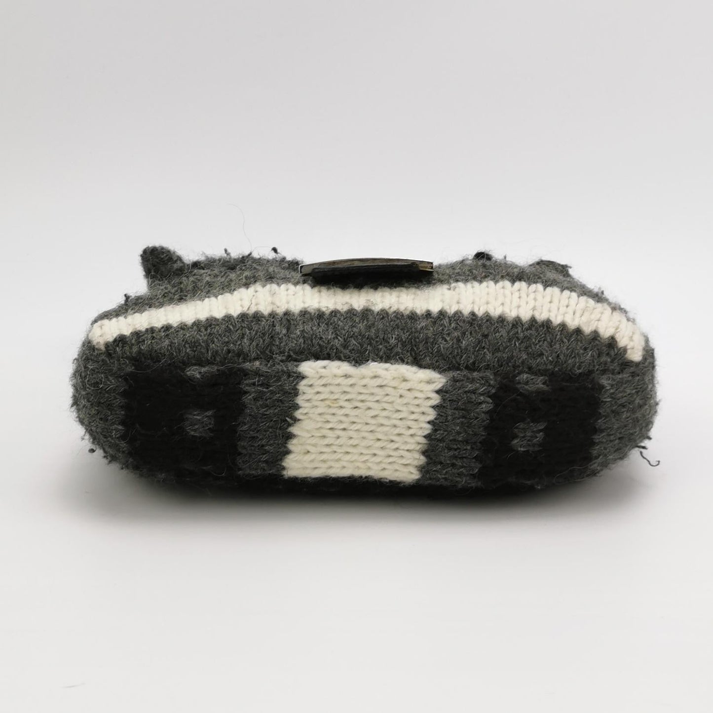 Fendi Baguette Bag Grey and White Wool Knit Shoulder Bag