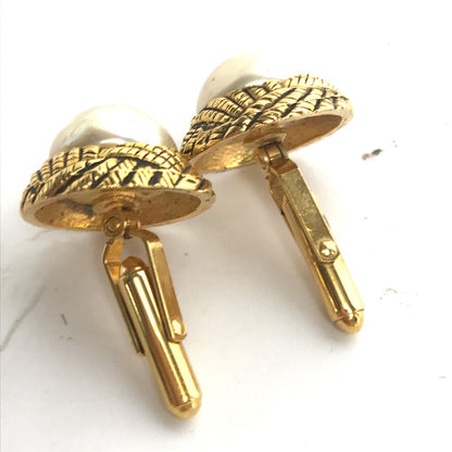 CHANEL cuffs metal gold vintage Fake pearl mens
