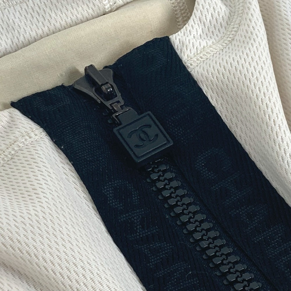 CHANEL Hoodie P23616 polyamide white 04P Sports CC COCO Mark Women 38