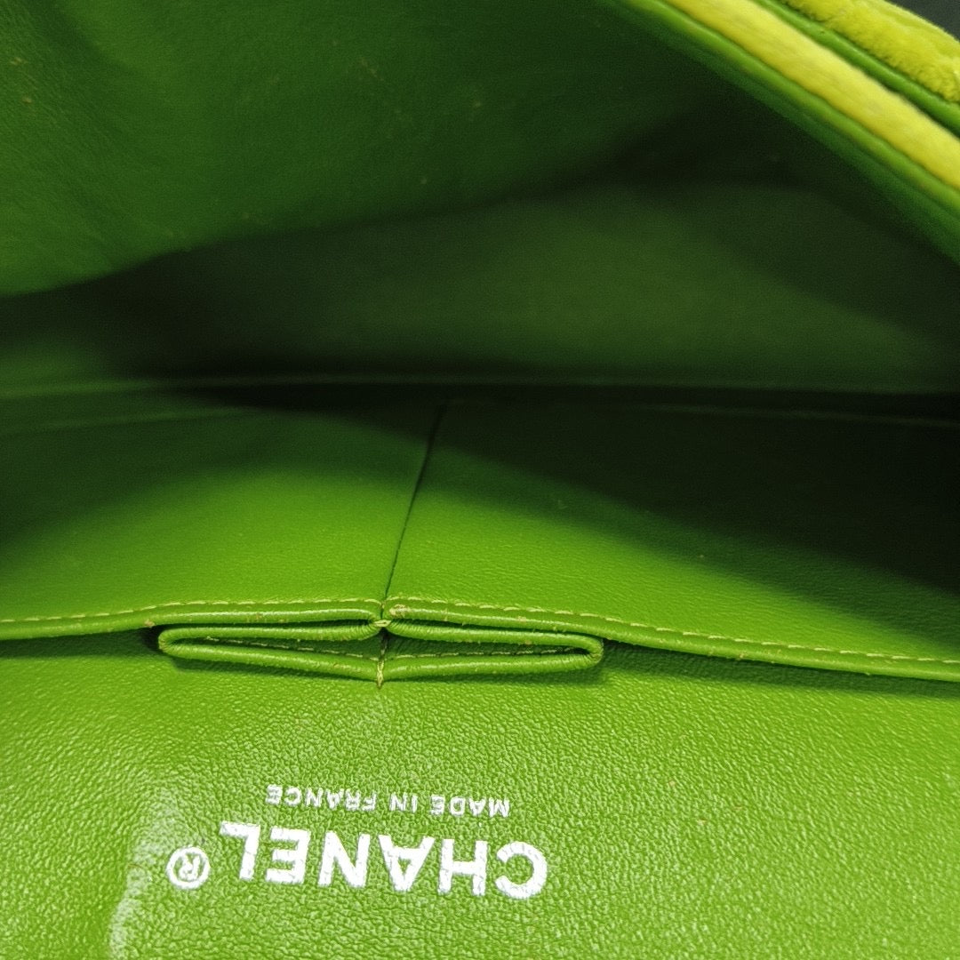 Chanel Classic Flap Medium Green Velvet Black Hardware, 2014-2015