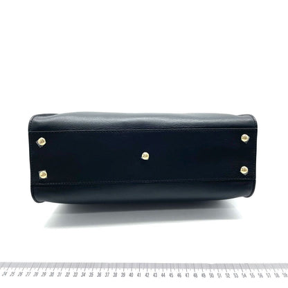 Fendi Peekaboo Medium Black Leather Never worn