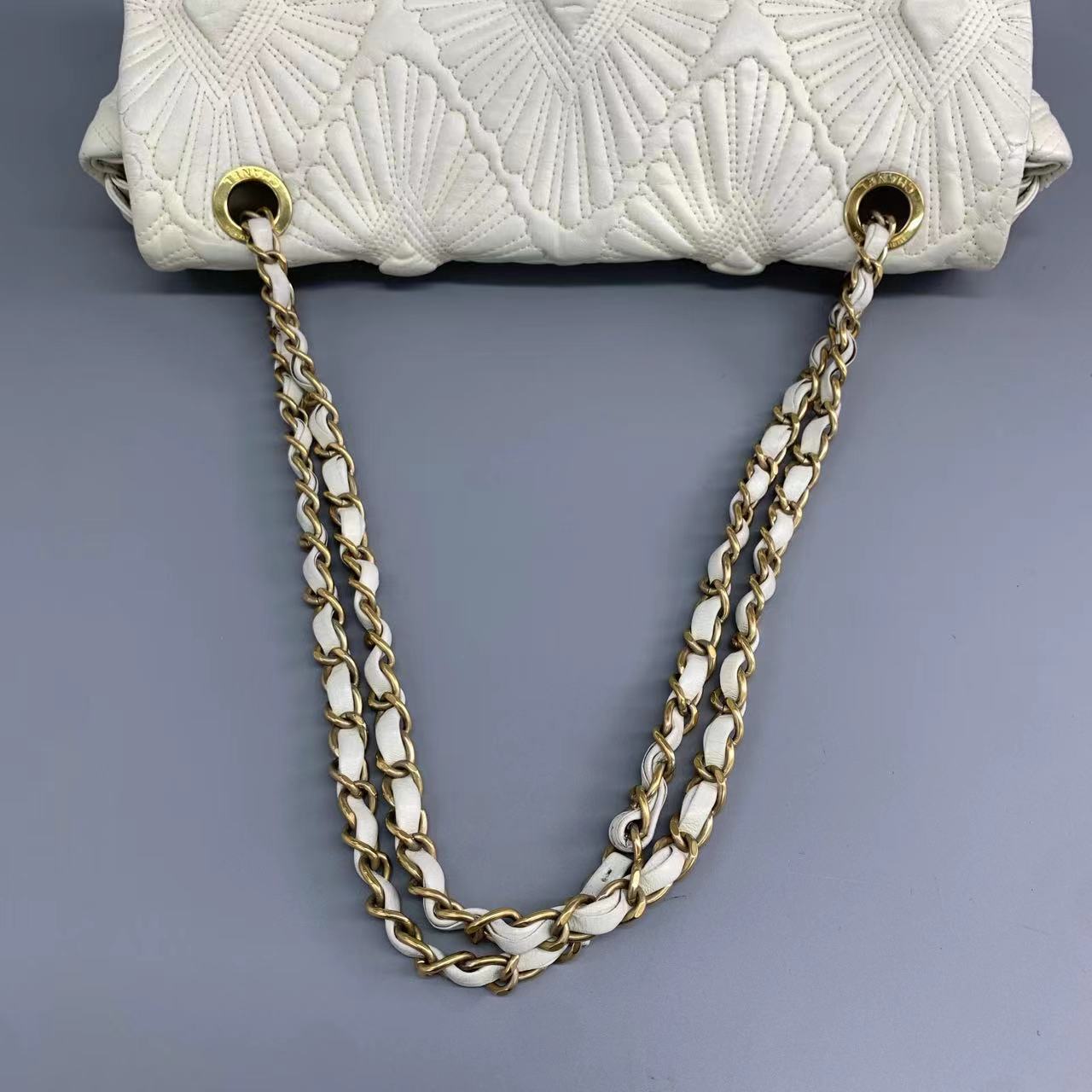 Chanel Paris-Venice Ca DâOro Flap Bag Seashell 3D Embroidered Flap Bag 2009 Large Off White