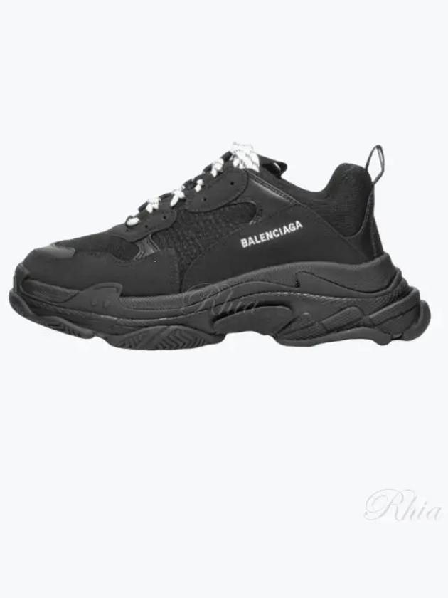 Luxury Balenciaga Trending 2025 Triple S Low Top Sneakers Black