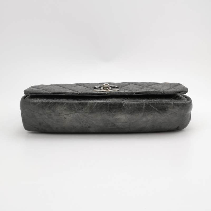 Chanel Paris Bombay Pondicherry Flap Bag Quilted Large Grey Silver Hardware