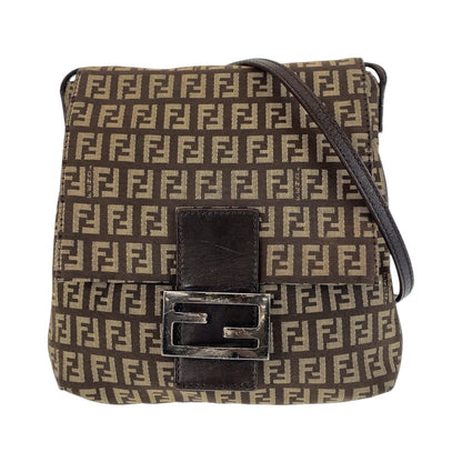 FENDI Shoulder Bag canvas Brown Silver Metal Shoulder Bag pochette Zucchino Kamsepochet Women