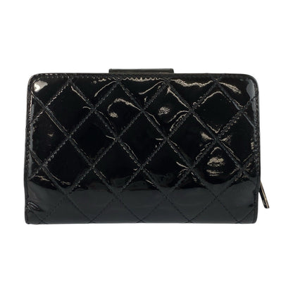 CHANEL Bifold Wallet Patent leather Black SilverMetal Brilliant Matrasse COCO Mark
